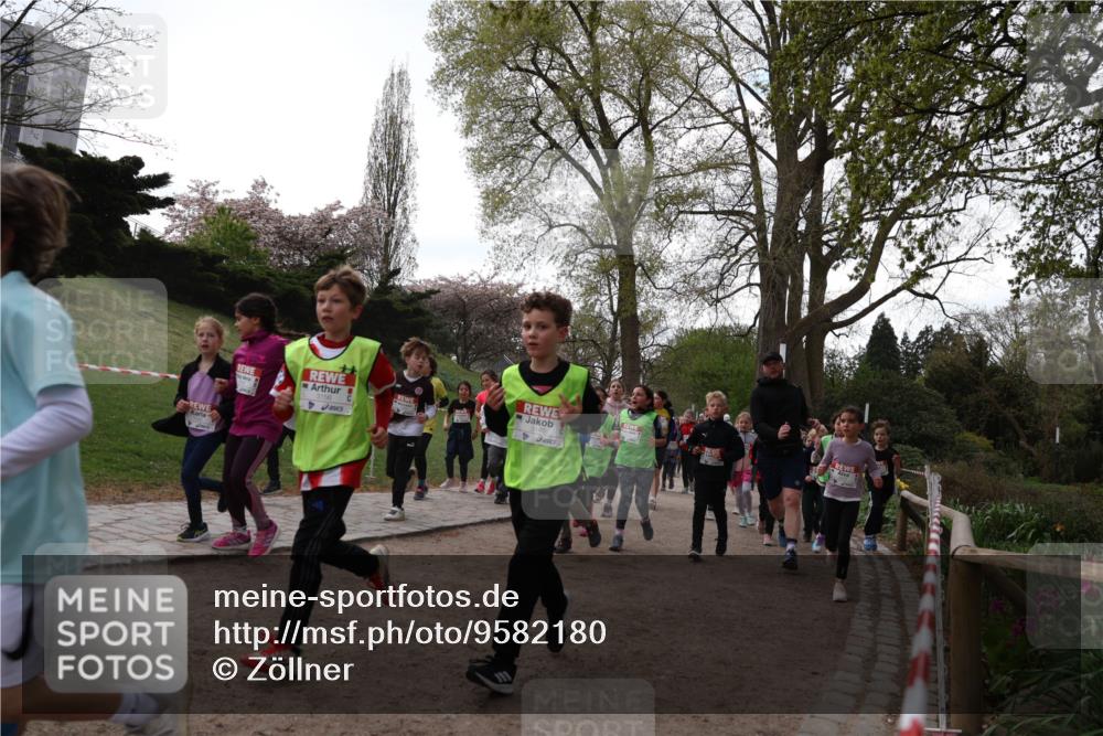 25.04.2026 - Das Zehntel Zöllner http://msf.ph/oto/9582180 25.04.2026 08:44:06 Laufen 3140 meine-sportfotos.de