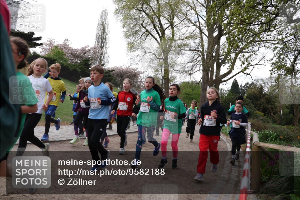 25.04.2026 - Das Zehntel Zöllner http://msf.ph/oto/9582188 25.04.2026 08:44:10 Laufen 1176 meine-sportfotos.de
