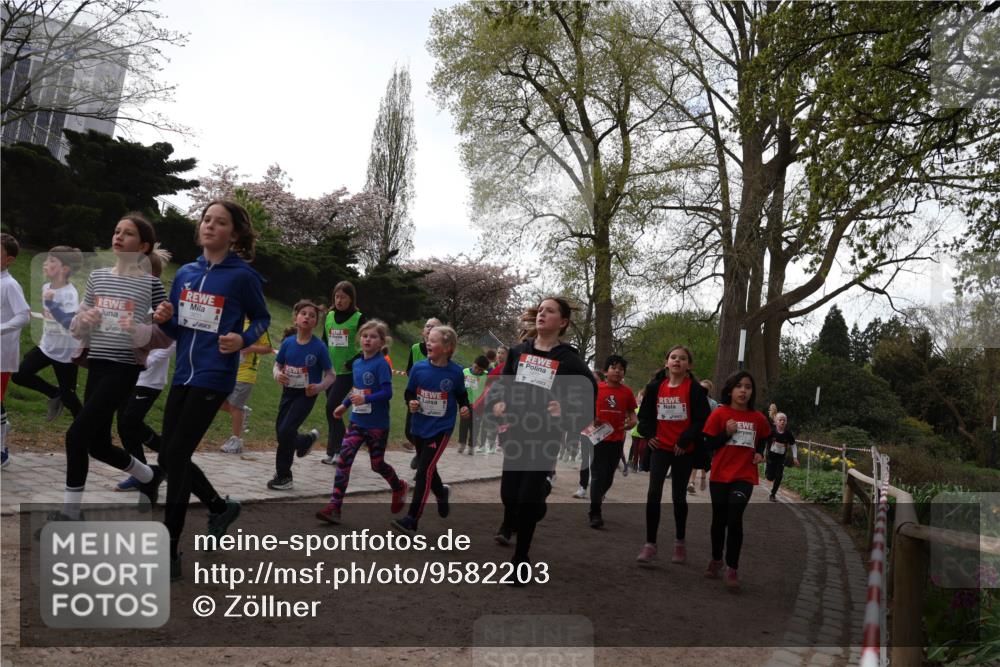 25.04.2026 - Das Zehntel Zöllner http://msf.ph/oto/9582203 25.04.2026 08:44:17 Laufen 7 meine-sportfotos.de