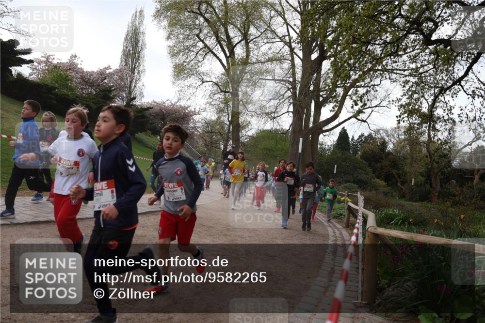 25.04.2026 - Das Zehntel Zöllner http://msf.ph/oto/9582265 25.04.2026 08:44:42 Laufen  meine-sportfotos.de