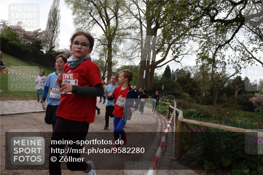 25.04.2026 - Das Zehntel Zöllner http://msf.ph/oto/9582280 25.04.2026 08:44:48 Laufen 1178 meine-sportfotos.de