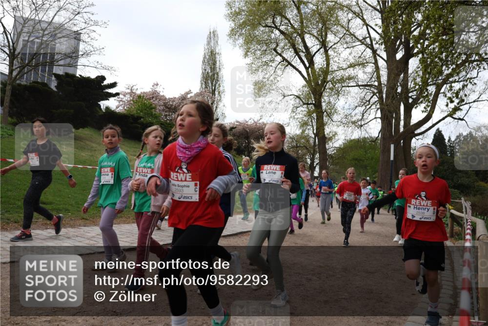25.04.2026 - Das Zehntel Zöllner http://msf.ph/oto/9582293 25.04.2026 08:44:54 Laufen 2448, 2593, 2538 meine-sportfotos.de