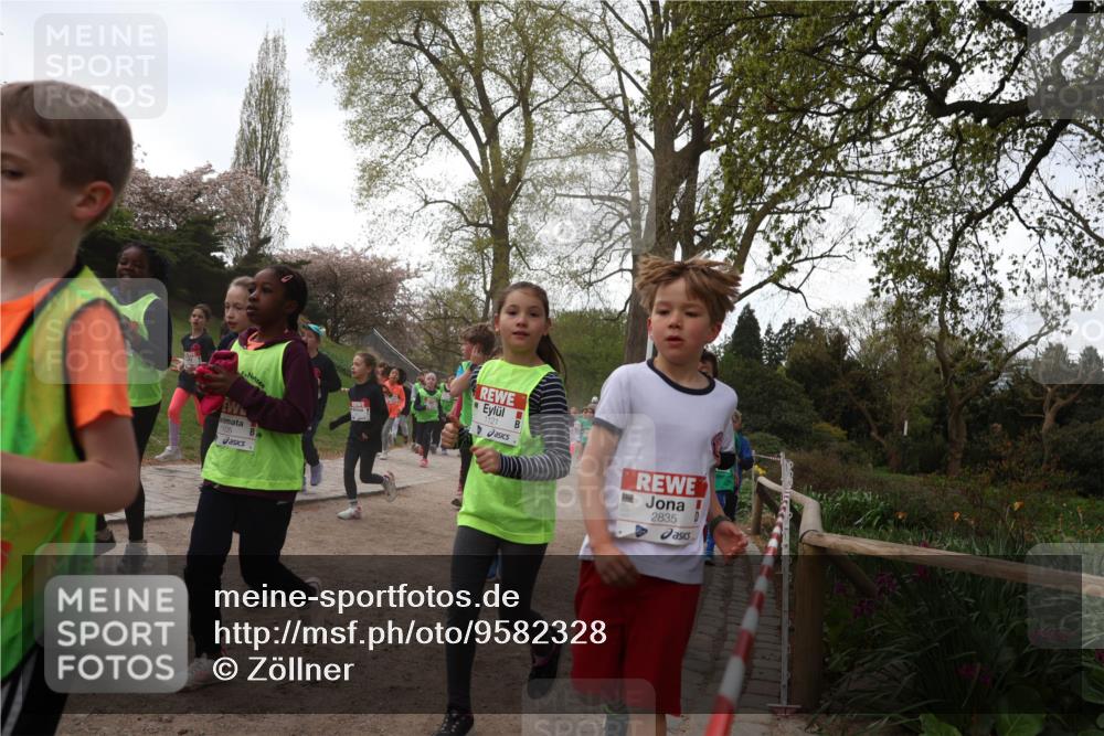 25.04.2026 - Das Zehntel Zöllner http://msf.ph/oto/9582328 25.04.2026 08:45:10 Laufen 1105, 1121, 2835 meine-sportfotos.de