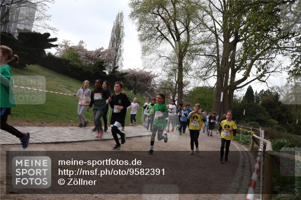 25.04.2026 - Das Zehntel Zöllner http://msf.ph/oto/9582391 25.04.2026 08:45:30 Laufen  meine-sportfotos.de