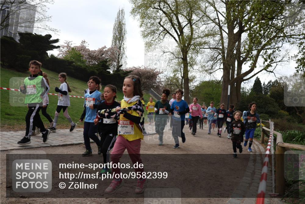 25.04.2026 - Das Zehntel Zöllner http://msf.ph/oto/9582399 25.04.2026 08:45:33 Laufen 2714 meine-sportfotos.de