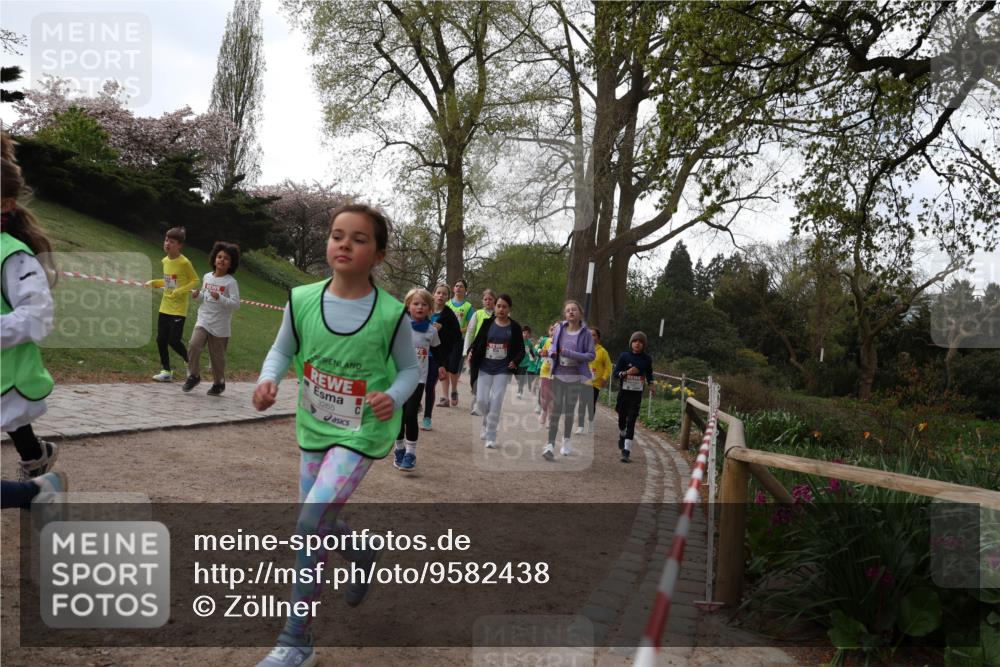 25.04.2026 - Das Zehntel Zöllner http://msf.ph/oto/9582438 25.04.2026 08:45:50 Laufen 3265 meine-sportfotos.de