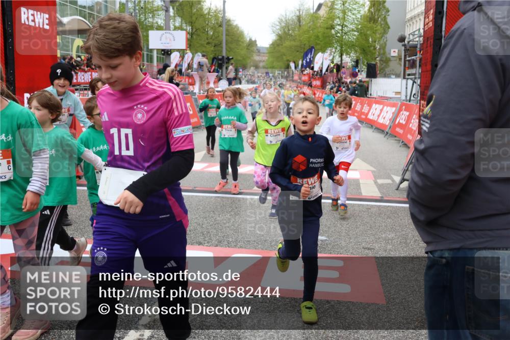 25.04.2026 - Das Zehntel Strokosch-Dieckow http://msf.ph/oto/9582444 25.04.2026 09:05:21 Ziel 1392, 1809, 2194, 2346, 2358, 2362, 2370, 2381, 2430, 2431, 2893, 2934, 3014, 3024, 3162, 3364, 3389, 3733, 1392, 1809, 2194, 2346, 2358, 2362, 2370, 2381, 2430, 2431, 2893, 2934, 3014, 3024, 3162, 3364, 3389, 3733 meine-sportfotos.de