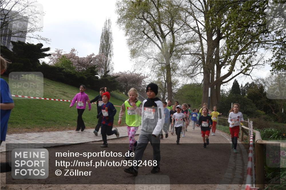 25.04.2026 - Das Zehntel Zöllner http://msf.ph/oto/9582468 25.04.2026 08:46:02 Laufen  meine-sportfotos.de