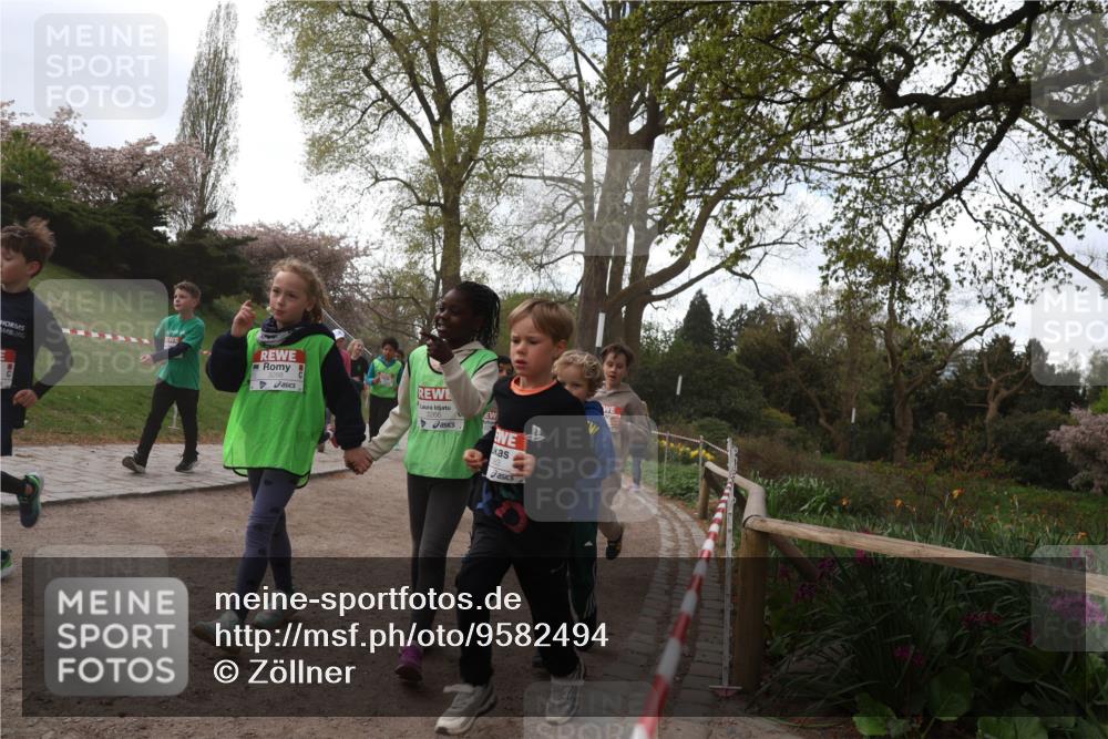 25.04.2026 - Das Zehntel Zöllner http://msf.ph/oto/9582494 25.04.2026 08:46:14 Laufen 3266 meine-sportfotos.de