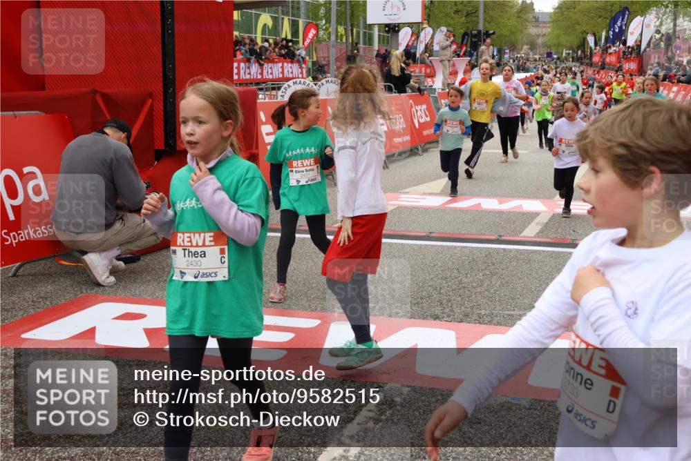 25.04.2026 - Das Zehntel Strokosch-Dieckow http://msf.ph/oto/9582515 25.04.2026 09:05:24 Ziel 1497, 1809, 1982, 2358, 2362, 2370, 2381, 2430, 2431, 2893, 3014, 3162, 3364, 3389, 3680, 3733, 1497, 1809, 1982, 2358, 2362, 2370, 2381, 2430, 2431, 2893, 3014, 3162, 3364, 3389, 3680, 3733 meine-sportfotos.de
