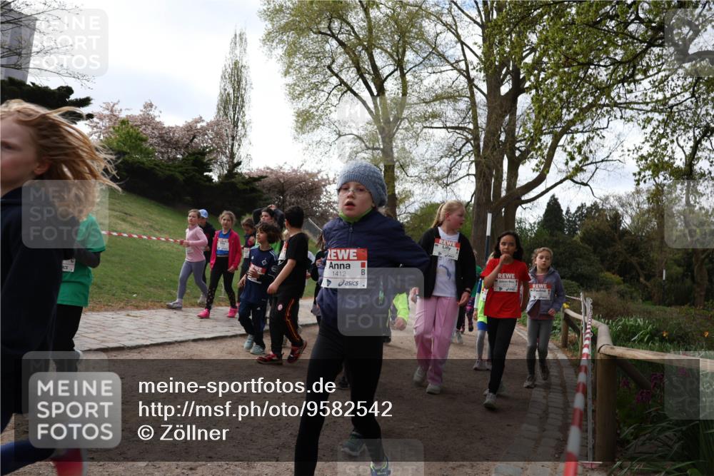 25.04.2026 - Das Zehntel Zöllner http://msf.ph/oto/9582542 25.04.2026 08:46:38 Laufen 1412 meine-sportfotos.de