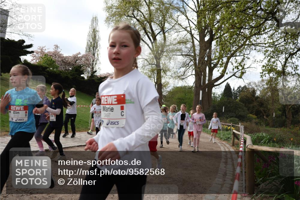 25.04.2026 - Das Zehntel Zöllner http://msf.ph/oto/9582568 25.04.2026 08:46:50 Laufen 3810 meine-sportfotos.de