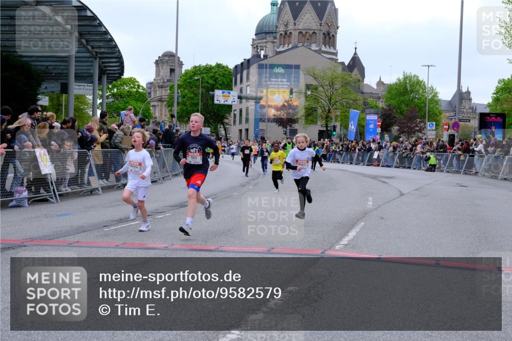 25.04.2026 - Das Zehntel Tim E. http://msf.ph/oto/9582579 25.04.2026 12:51:49 Ziel 10010, 10364, 10567, 10568, 10600, 10850, 11439, 11608, 11835, 11844, 11909, 12258, 12424, 12455, 12697, 12968 meine-sportfotos.de