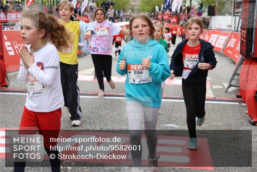 25.04.2026 - Das Zehntel Strokosch-Dieckow http://msf.ph/oto/9582601 25.04.2026 09:05:28 Ziel 1353, 1497, 1785, 1960, 1980, 1982, 2431, 2804, 2893, 3671, 3680, 3867, 1353, 1497, 1785, 1960, 1980, 1982, 2431, 2804, 2893, 3671, 3680, 3867 meine-sportfotos.de