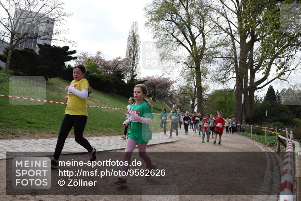 25.04.2026 - Das Zehntel Zöllner http://msf.ph/oto/9582626 25.04.2026 08:47:20 Laufen  meine-sportfotos.de