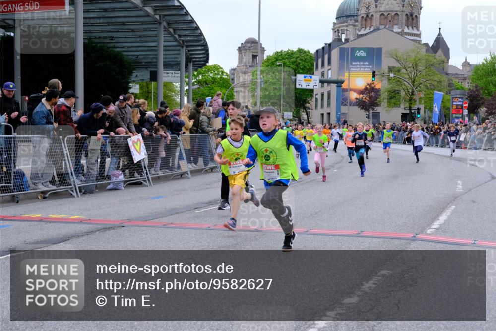 25.04.2026 - Das Zehntel Tim E. http://msf.ph/oto/9582627 25.04.2026 12:51:56 Ziel 10314, 10568, 11029, 11439, 11723, 11751, 11909, 11981, 11983, 11986, 11995, 12258, 12315, 12687, 12955, 12984, 13029 meine-sportfotos.de