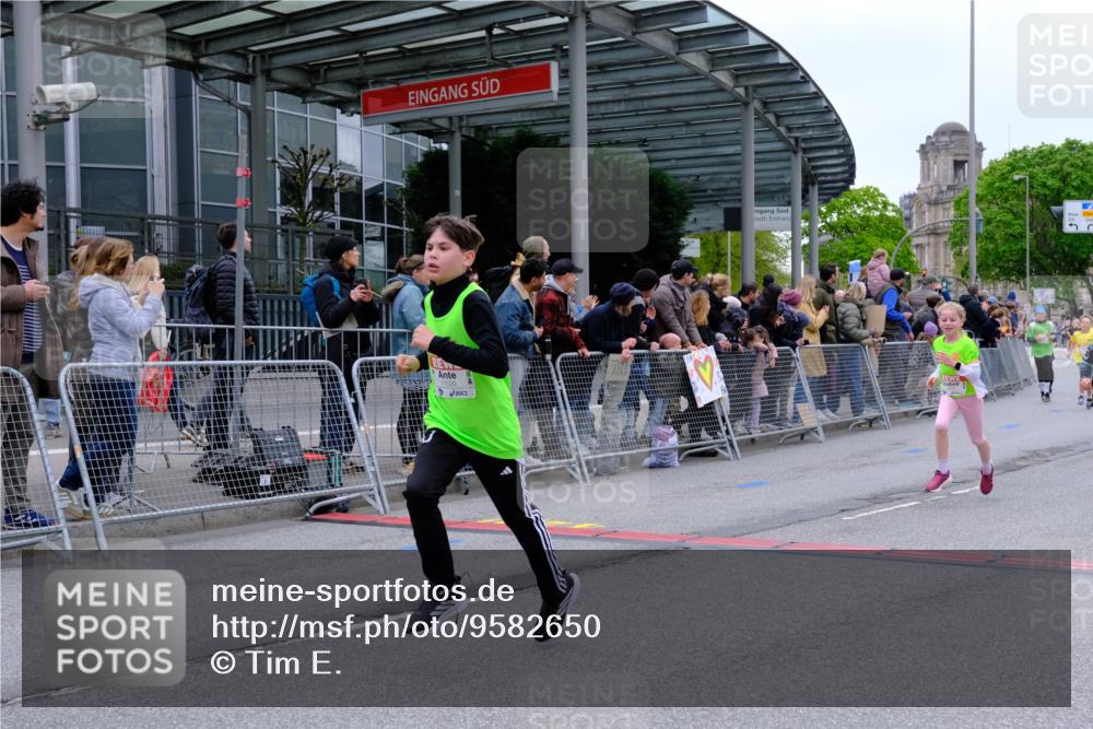 25.04.2026 - Das Zehntel Tim E. http://msf.ph/oto/9582650 25.04.2026 12:51:57 Ziel 10185, 10314, 10568, 11029, 11439, 11723, 11751, 11909, 11981, 11983, 11986, 11995, 12218, 12258, 12315, 12417, 12445, 12687, 12955, 12984, 13029 meine-sportfotos.de