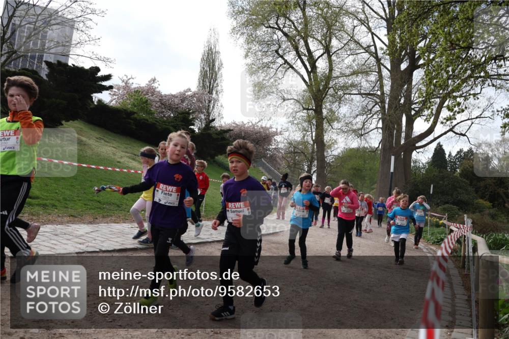 25.04.2026 - Das Zehntel Zöllner http://msf.ph/oto/9582653 25.04.2026 08:47:35 Laufen 3150 meine-sportfotos.de