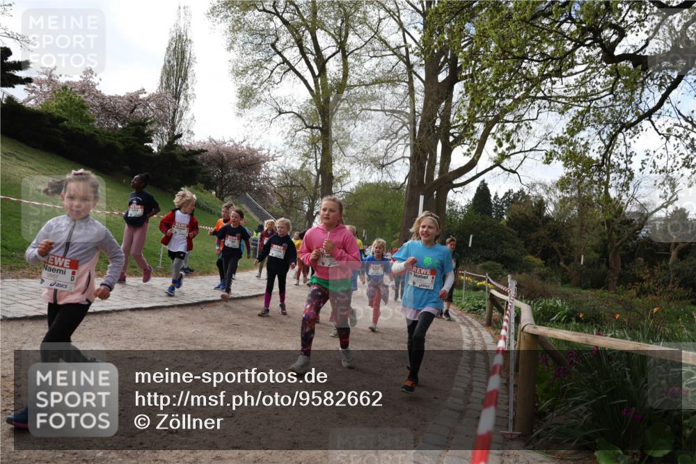 25.04.2026 - Das Zehntel Zöllner http://msf.ph/oto/9582662 25.04.2026 08:47:39 Laufen 3867 meine-sportfotos.de