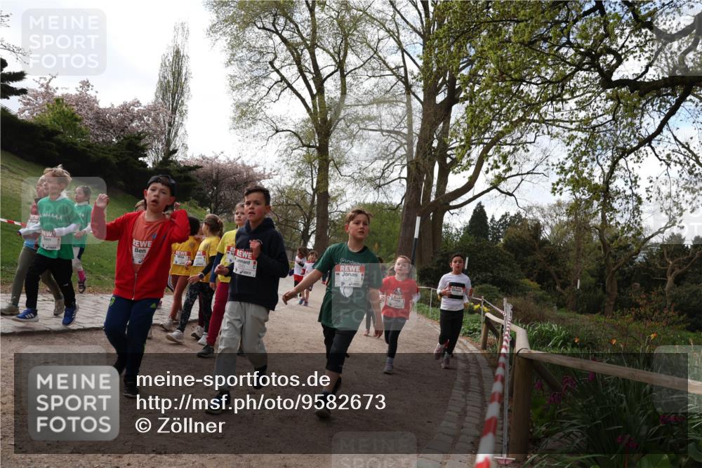 25.04.2026 - Das Zehntel Zöllner http://msf.ph/oto/9582673 25.04.2026 08:47:44 Laufen  meine-sportfotos.de