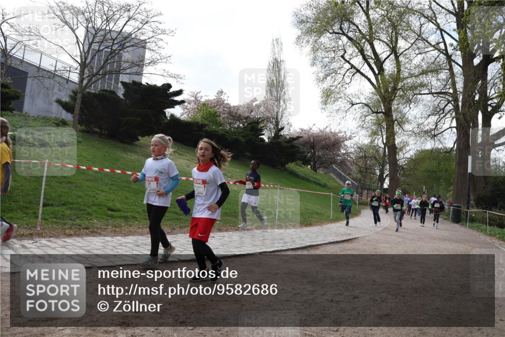 25.04.2026 - Das Zehntel Zöllner http://msf.ph/oto/9582686 25.04.2026 08:47:51 Laufen  meine-sportfotos.de