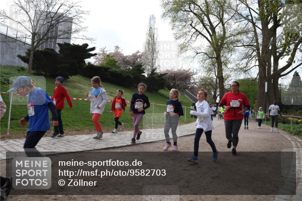 25.04.2026 - Das Zehntel Zöllner http://msf.ph/oto/9582703 25.04.2026 08:48:04 Laufen 5 meine-sportfotos.de