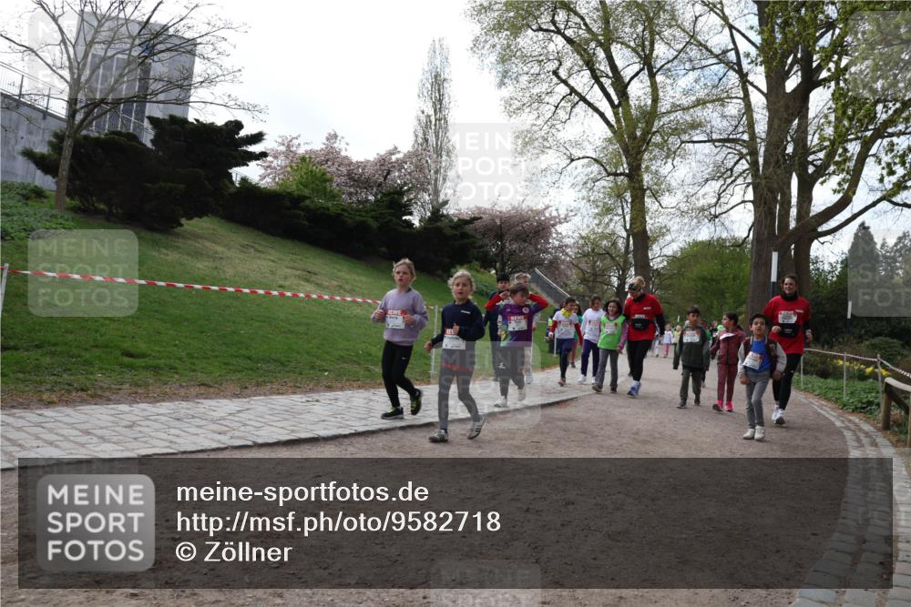 25.04.2026 - Das Zehntel Zöllner http://msf.ph/oto/9582718 25.04.2026 08:48:18 Laufen  meine-sportfotos.de