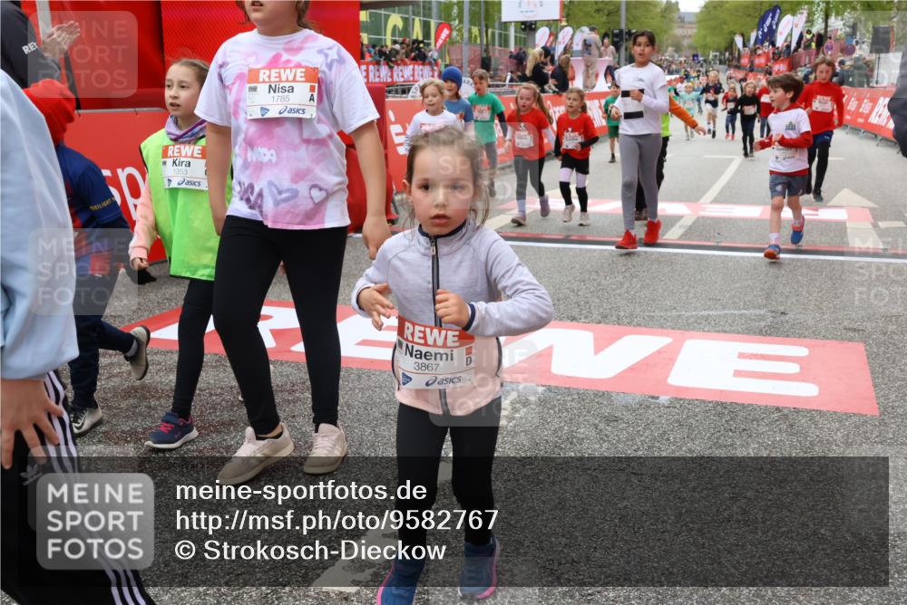 25.04.2026 - Das Zehntel Strokosch-Dieckow http://msf.ph/oto/9582767 25.04.2026 09:05:31 Ziel 1353, 1480, 1497, 1500, 1502, 1785, 1960, 1980, 1982, 2414, 2534, 2551, 2612, 2804, 3150, 3671, 3680, 3867, 1353, 1480, 1497, 1500, 1502, 1785, 1960, 1980, 1982, 2414, 2534, 2551, 2612, 2804, 3150, 3671, 3680, 3867 meine-sportfotos.de