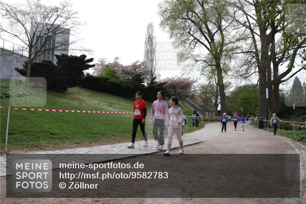 25.04.2026 - Das Zehntel Zöllner http://msf.ph/oto/9582783 25.04.2026 08:49:07 Laufen  meine-sportfotos.de