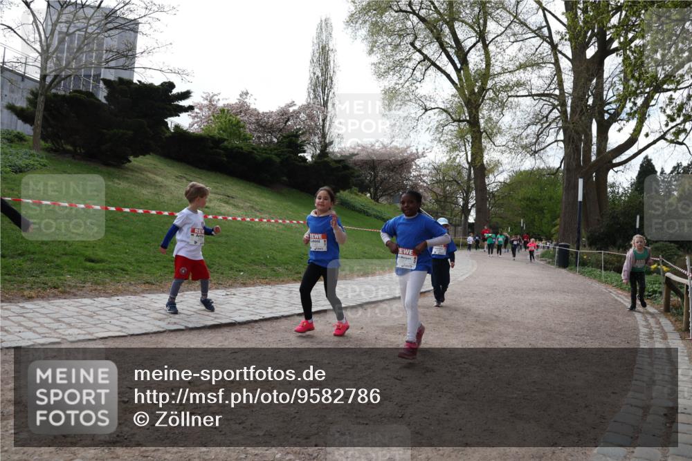 25.04.2026 - Das Zehntel Zöllner http://msf.ph/oto/9582786 25.04.2026 08:49:13 Laufen  meine-sportfotos.de