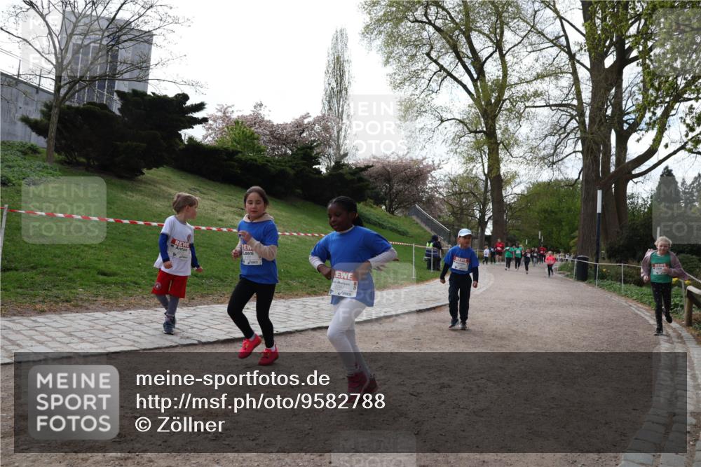 25.04.2026 - Das Zehntel Zöllner http://msf.ph/oto/9582788 25.04.2026 08:49:14 Laufen 2087 meine-sportfotos.de