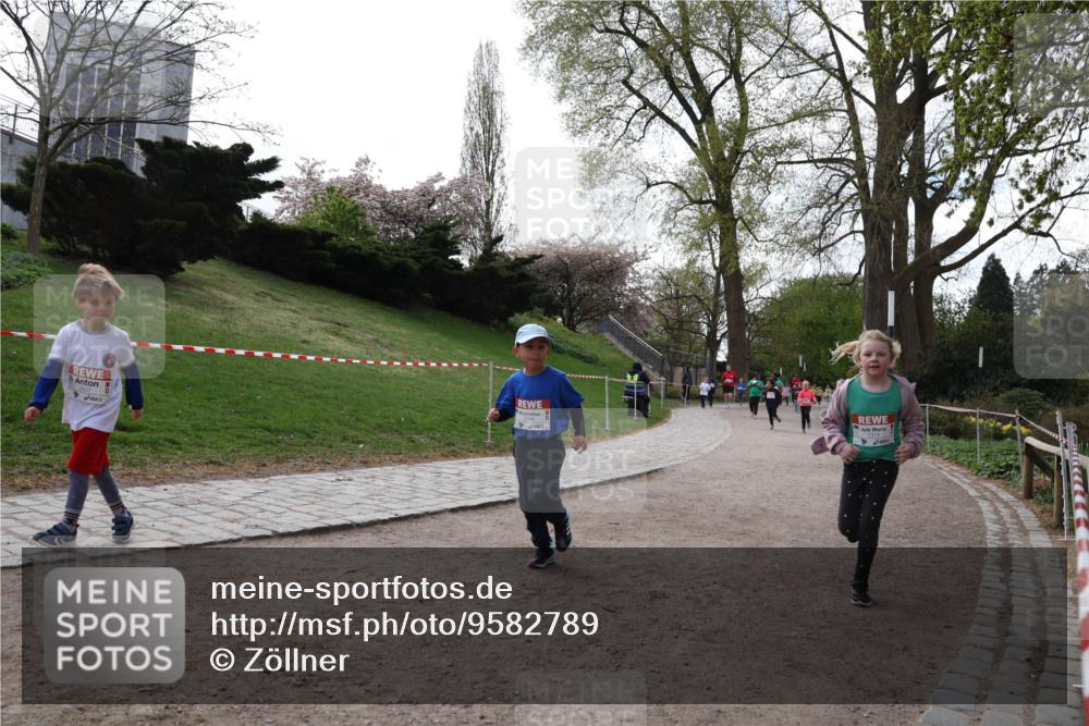 25.04.2026 - Das Zehntel Zöllner http://msf.ph/oto/9582789 25.04.2026 08:49:15 Laufen  meine-sportfotos.de
