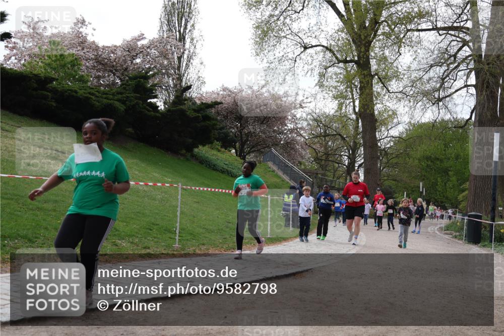 25.04.2026 - Das Zehntel Zöllner http://msf.ph/oto/9582798 25.04.2026 08:49:25 Laufen  meine-sportfotos.de