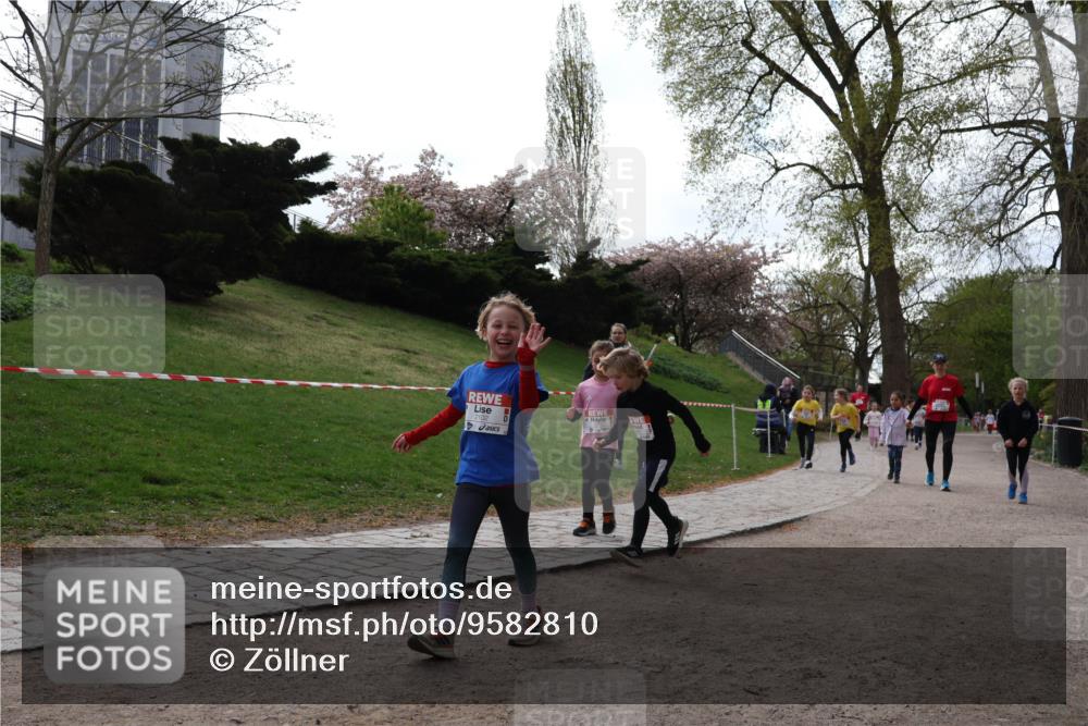 25.04.2026 - Das Zehntel Zöllner http://msf.ph/oto/9582810 25.04.2026 08:49:38 Laufen 2102 meine-sportfotos.de