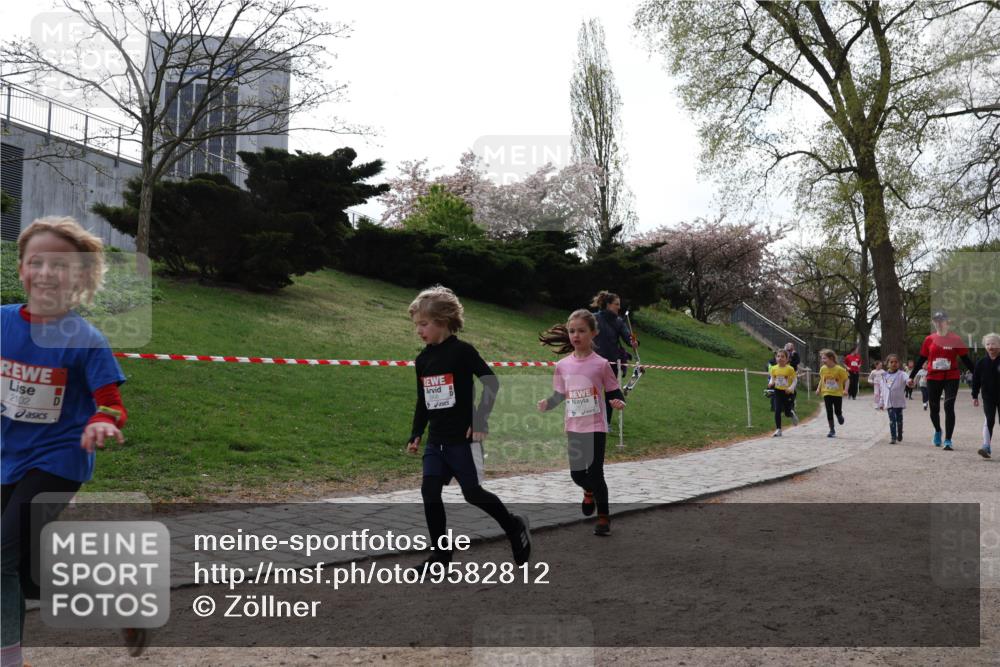 25.04.2026 - Das Zehntel Zöllner http://msf.ph/oto/9582812 25.04.2026 08:49:39 Laufen 2102 meine-sportfotos.de