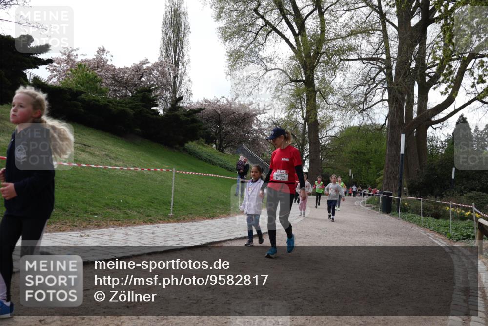 25.04.2026 - Das Zehntel Zöllner http://msf.ph/oto/9582817 25.04.2026 08:49:44 Laufen  meine-sportfotos.de