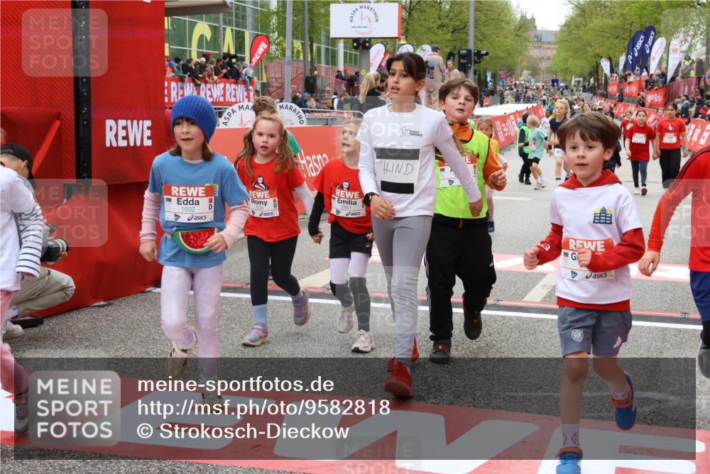 25.04.2026 - Das Zehntel Strokosch-Dieckow http://msf.ph/oto/9582818 25.04.2026 09:05:33 Ziel 1353, 1480, 1500, 1502, 1785, 1960, 1980, 2400, 2414, 2534, 2551, 2612, 2700, 2804, 3012, 3150, 3671, 3867, 3906, 1353, 1480, 1500, 1502, 1785, 1960, 1980, 2400, 2414, 2534, 2551, 2612, 2700, 2804, 3012, 3150, 3671, 3867, 3906 meine-sportfotos.de