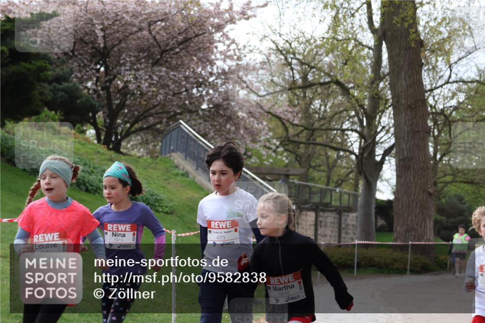25.04.2026 - Das Zehntel Zöllner http://msf.ph/oto/9582838 25.04.2026 08:50:08 Laufen 1913, 1923, 4073, 1916 meine-sportfotos.de