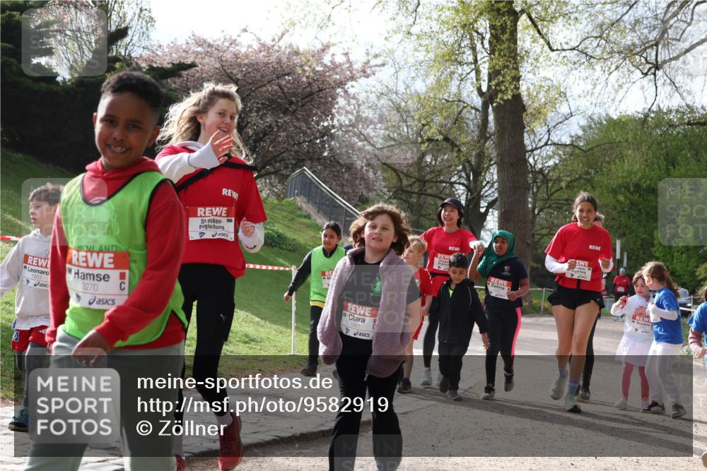 25.04.2026 - Das Zehntel Zöllner http://msf.ph/oto/9582919 25.04.2026 08:51:08 Laufen 1903, 3270, 1651 meine-sportfotos.de