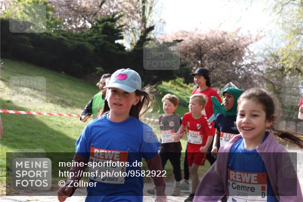 25.04.2026 - Das Zehntel Zöllner http://msf.ph/oto/9582922 25.04.2026 08:51:11 Laufen 2109, 2096 meine-sportfotos.de