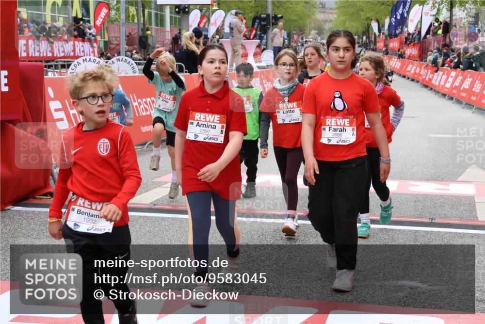 25.04.2026 - Das Zehntel Strokosch-Dieckow http://msf.ph/oto/9583045 25.04.2026 09:05:42 Ziel 1226, 1443, 1472, 1479, 1496, 1932, 1934, 2371, 2586, 2593, 2597, 2666, 3299, 3892, 1226, 1443, 1472, 1479, 1496, 1932, 1934, 2371, 2586, 2593, 2597, 2666, 3299, 3892 meine-sportfotos.de