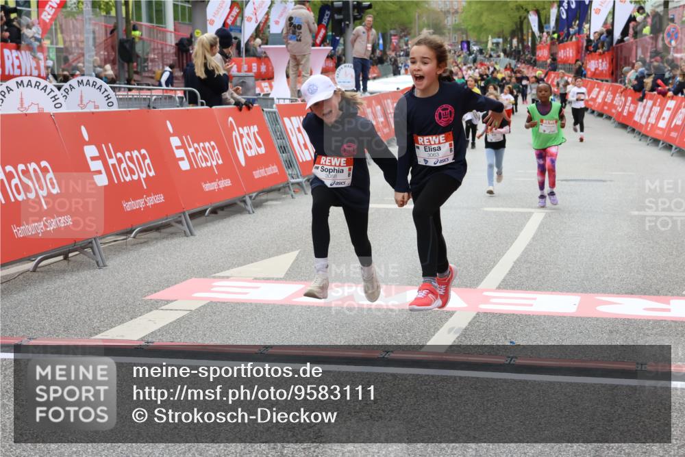 25.04.2026 - Das Zehntel Strokosch-Dieckow http://msf.ph/oto/9583111 25.04.2026 09:05:48 Ziel 1443, 1472, 1479, 1496, 1934, 2586, 2593, 3058, 3063, 1443, 1472, 1479, 1496, 1934, 2586, 2593, 3058, 3063 meine-sportfotos.de