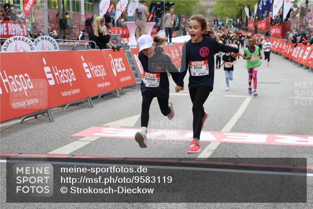 25.04.2026 - Das Zehntel Strokosch-Dieckow http://msf.ph/oto/9583119 25.04.2026 09:05:48 Ziel 1443, 1472, 1479, 1496, 1934, 2586, 2593, 3058, 3063, 1443, 1472, 1479, 1496, 1934, 2586, 2593, 3058, 3063 meine-sportfotos.de