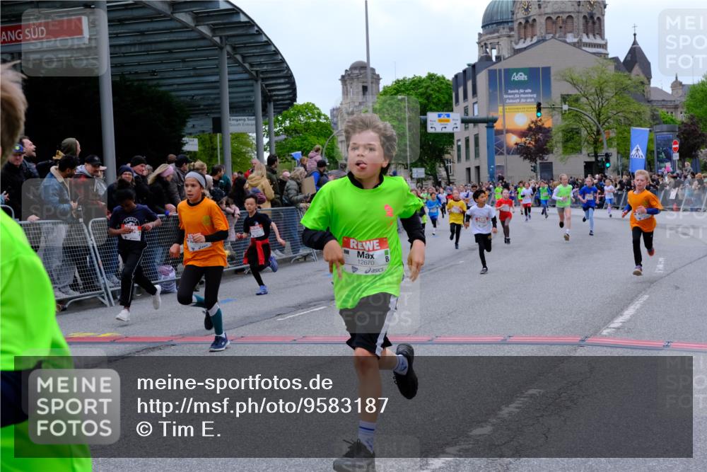 25.04.2026 - Das Zehntel Tim E. http://msf.ph/oto/9583187 25.04.2026 12:52:35 Ziel 10169, 10178, 10238, 10241, 10570, 10836, 10842, 10847, 10858, 10959, 11104, 11153, 11157, 11479, 11807, 11928, 11958, 11959, 11975, 12018, 12029, 12040, 12042, 12051, 12430, 12457, 12594, 12670, 12681, 12696, 12743, 12756, 12757, 12801 meine-sportfotos.de