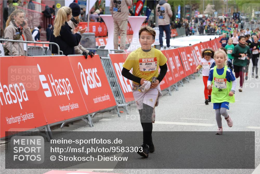 25.04.2026 - Das Zehntel Strokosch-Dieckow http://msf.ph/oto/9583303 25.04.2026 09:05:55 Ziel 1591, 1647, 2536, 3279, 1591, 1647, 2536, 3279 meine-sportfotos.de