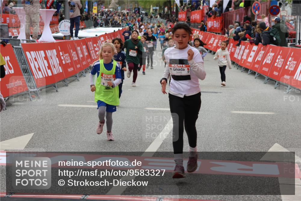 25.04.2026 - Das Zehntel Strokosch-Dieckow http://msf.ph/oto/9583327 25.04.2026 09:05:57 Ziel 1082, 1591, 1594, 1647, 2536, 2807, 3279, 3449, 1082, 1591, 1594, 1647, 2536, 2807, 3279, 3449 meine-sportfotos.de
