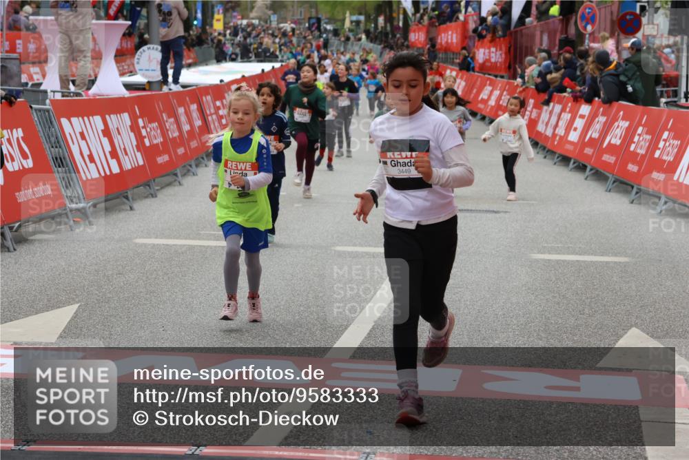 25.04.2026 - Das Zehntel Strokosch-Dieckow http://msf.ph/oto/9583333 25.04.2026 09:05:57 Ziel 1082, 1591, 1594, 1647, 2536, 2807, 3279, 3449, 1082, 1591, 1594, 1647, 2536, 2807, 3279, 3449 meine-sportfotos.de
