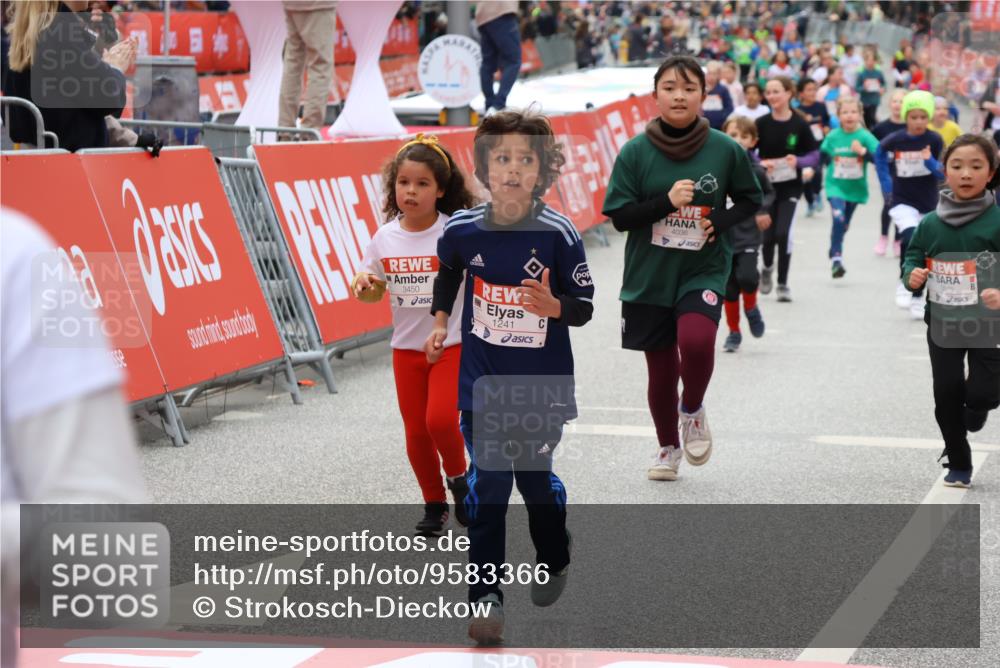 25.04.2026 - Das Zehntel Strokosch-Dieckow http://msf.ph/oto/9583366 25.04.2026 09:06:00 Ziel 1082, 1241, 1591, 1594, 1647, 2807, 3279, 3449, 1082, 1241, 1591, 1594, 1647, 2807, 3279, 3449 meine-sportfotos.de