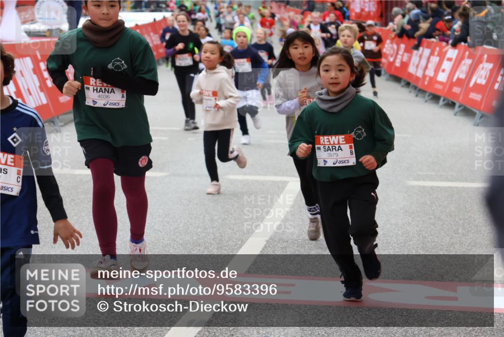 25.04.2026 - Das Zehntel Strokosch-Dieckow http://msf.ph/oto/9583396 25.04.2026 09:06:02 Ziel 1082, 1241, 1594, 1647, 2807, 3449, 3450, 3947, 3979, 4036, 1082, 1241, 1594, 1647, 2807, 3449, 3450, 3947, 3979, 4036 meine-sportfotos.de