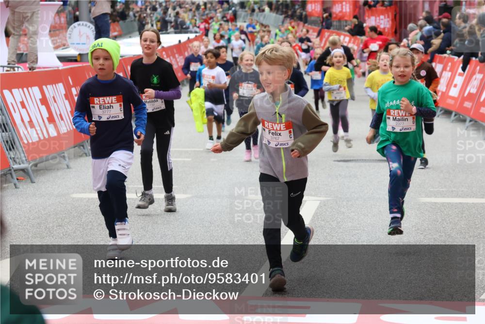 25.04.2026 - Das Zehntel Strokosch-Dieckow http://msf.ph/oto/9583401 25.04.2026 09:06:06 Ziel 1241, 2183, 2377, 3450, 3767, 3776, 3777, 3947, 3979, 4036, 1241, 2183, 2377, 3450, 3767, 3776, 3777, 3947, 3979, 4036 meine-sportfotos.de